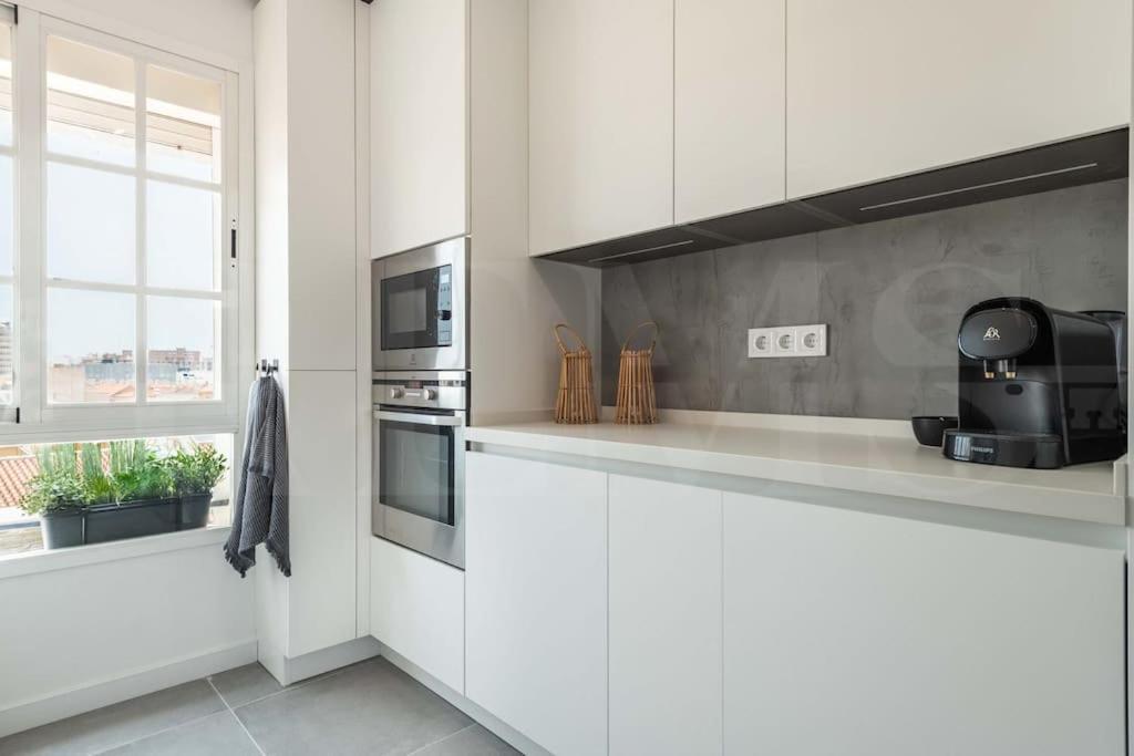 מאלגה Sunlit & Fresh Apartment - Center By Rems מראה חיצוני תמונה
