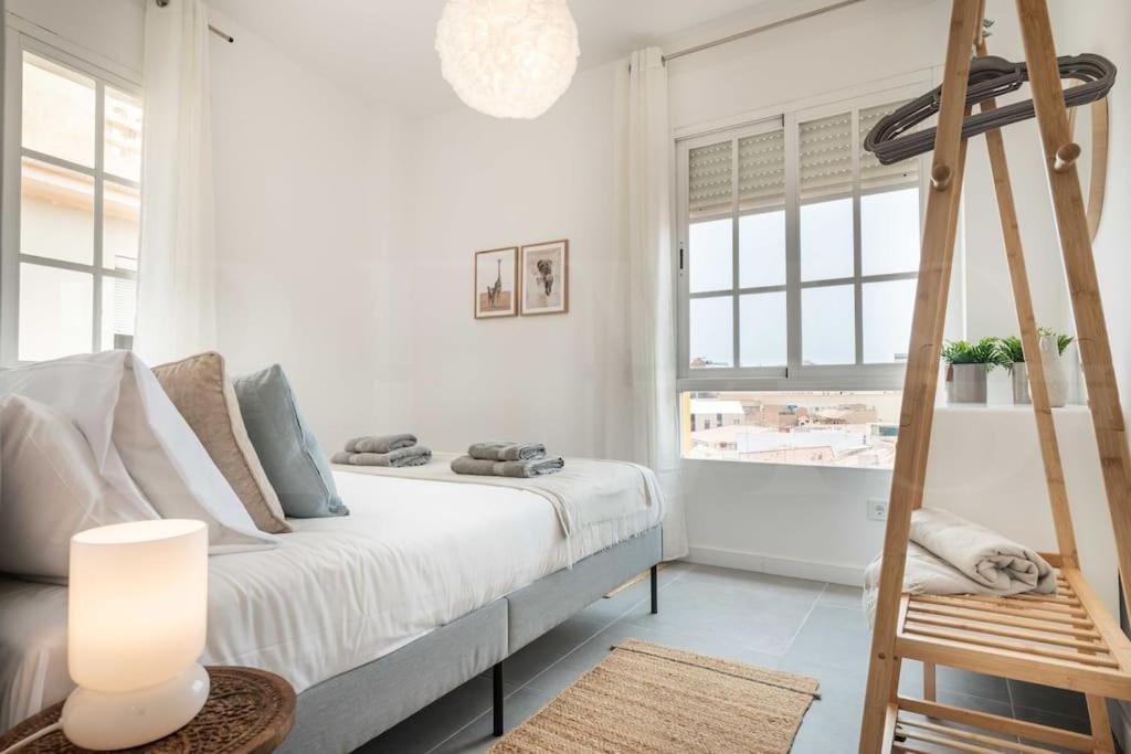 מאלגה Sunlit & Fresh Apartment - Center By Rems מראה חיצוני תמונה